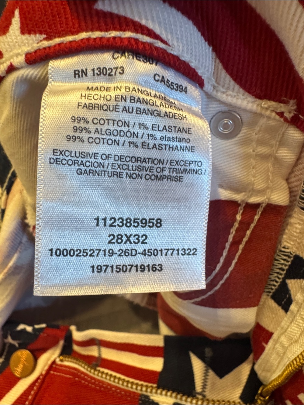 Wrangler Patriotic Flag Print Flared Pants - size 28 x 32 - Picture 2 of 3